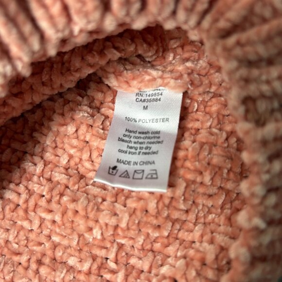 Sadie & Sage Cropped Chenille Knit Sweater Pink Size Medium - Picture 8 of 8